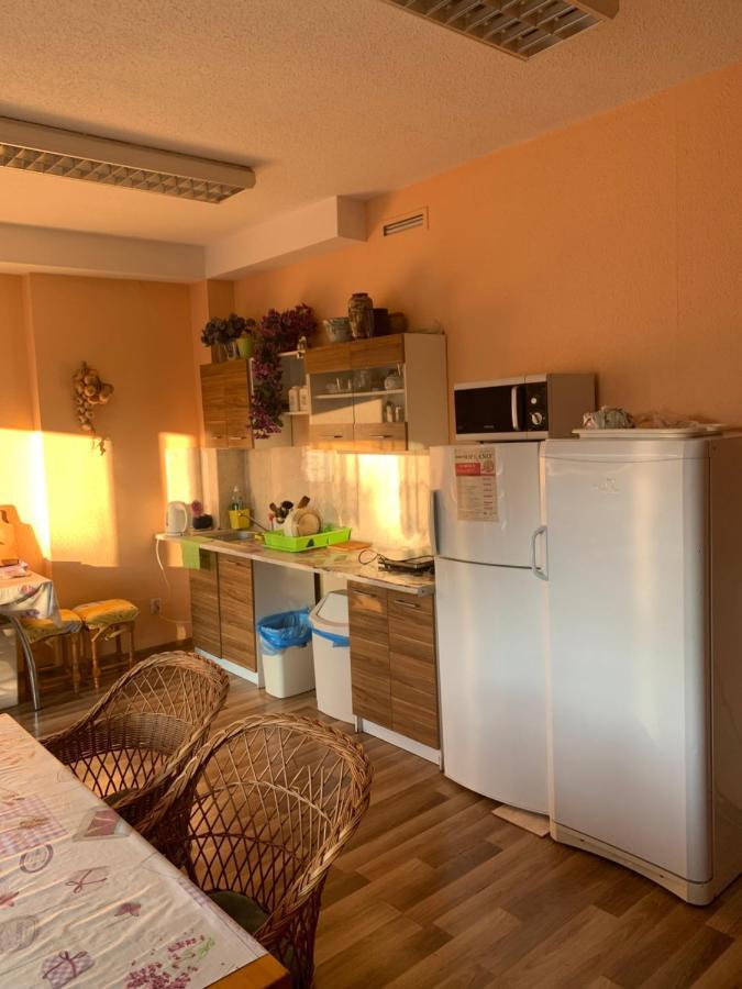 Tanie Noclegi Bartek Kielce Exterior foto